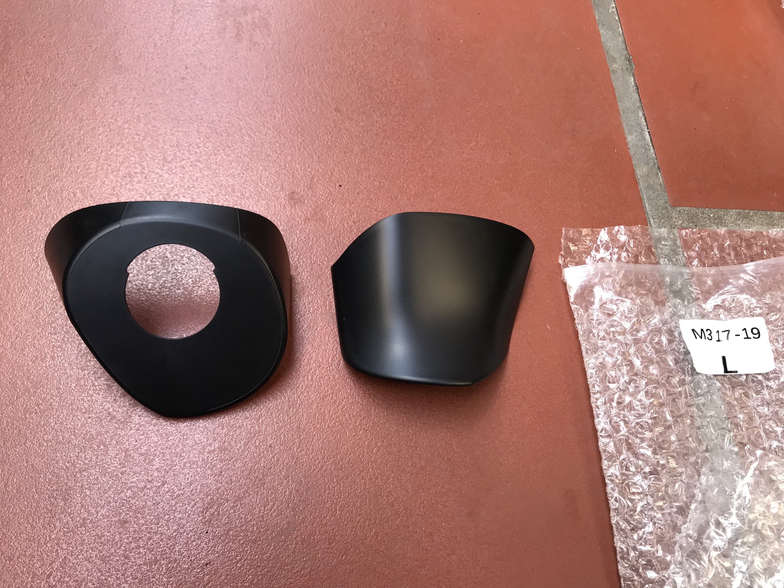 Ốp chân gương Mazda 3 2015-2019 (Hàng Xịn)