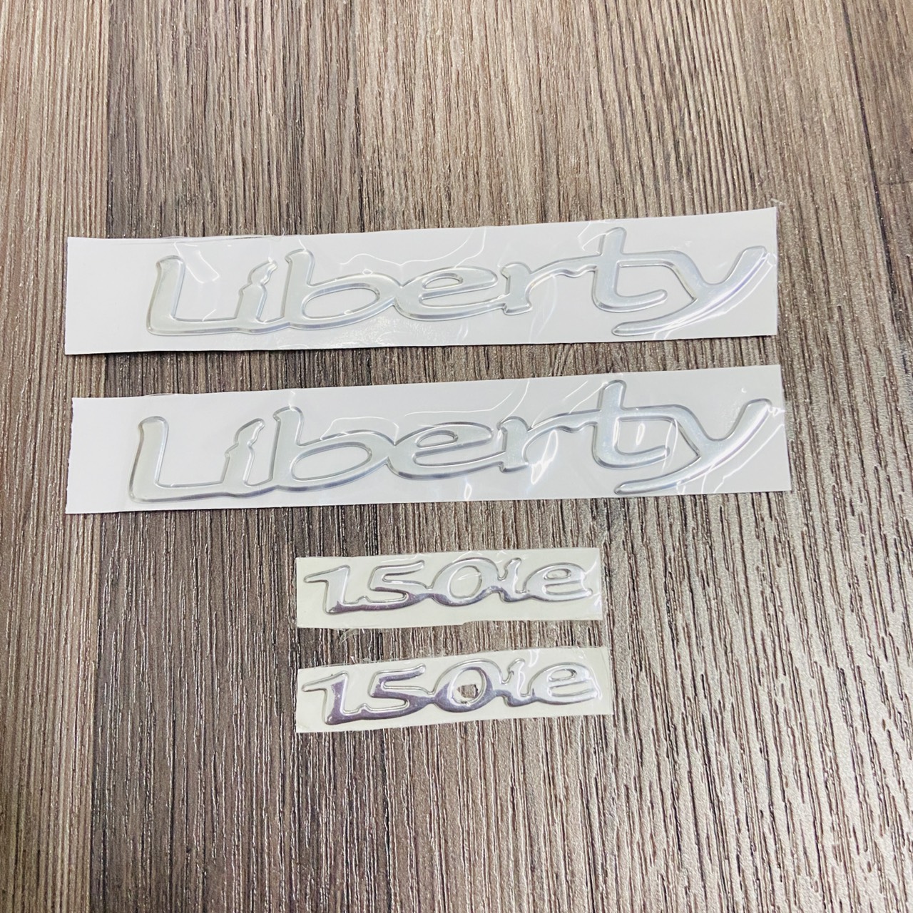 BỘ TEM CHỮ DÁN FULL XE LIBERTY HÀNG ĐẸP