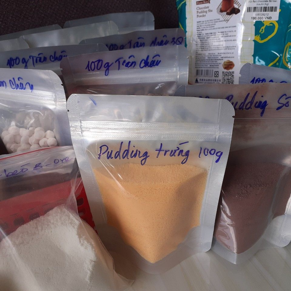 Pudding TRỨNG nhãn hiệu MOLE túi zip 100g 29K