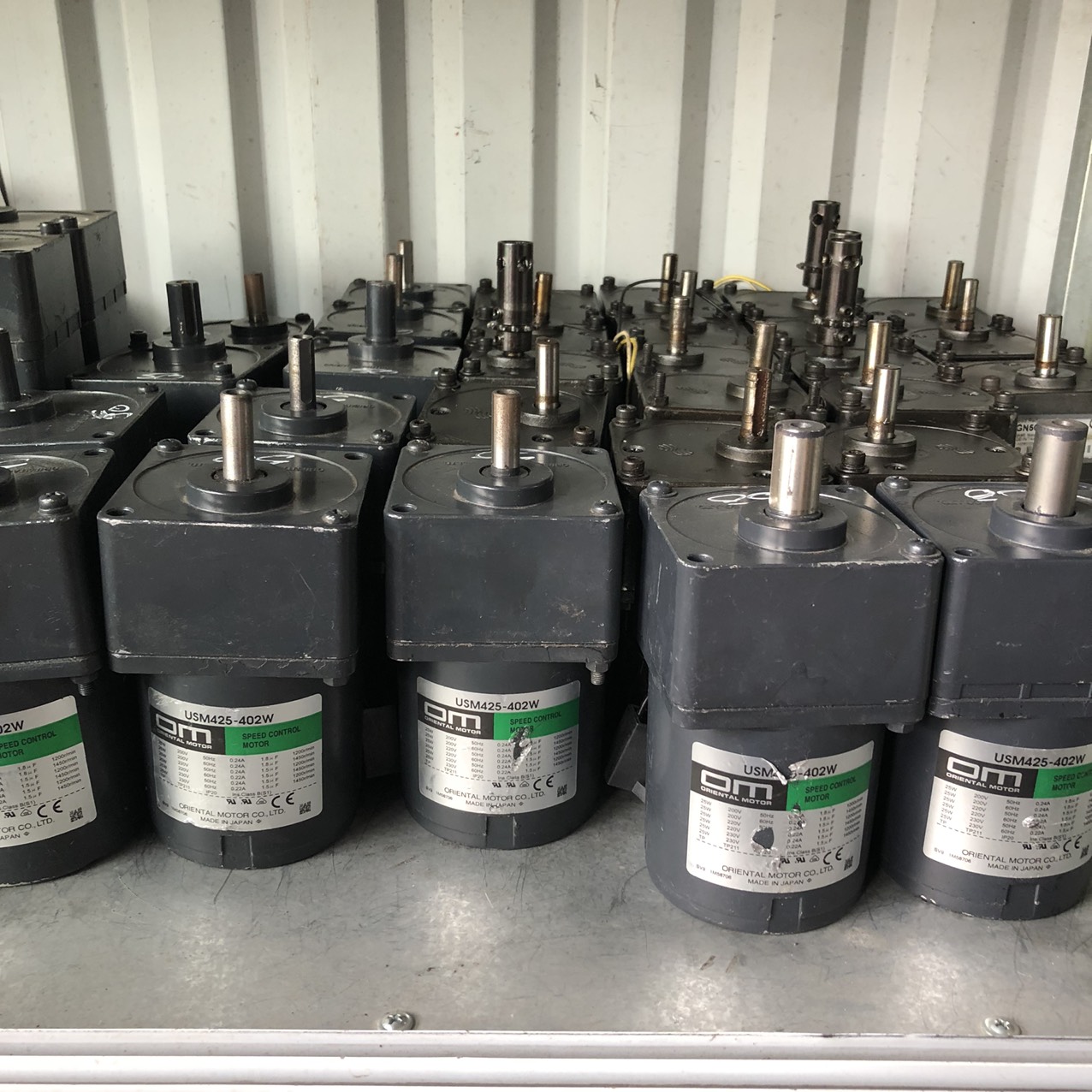 Mô tơ giảm tốc 220v 25W