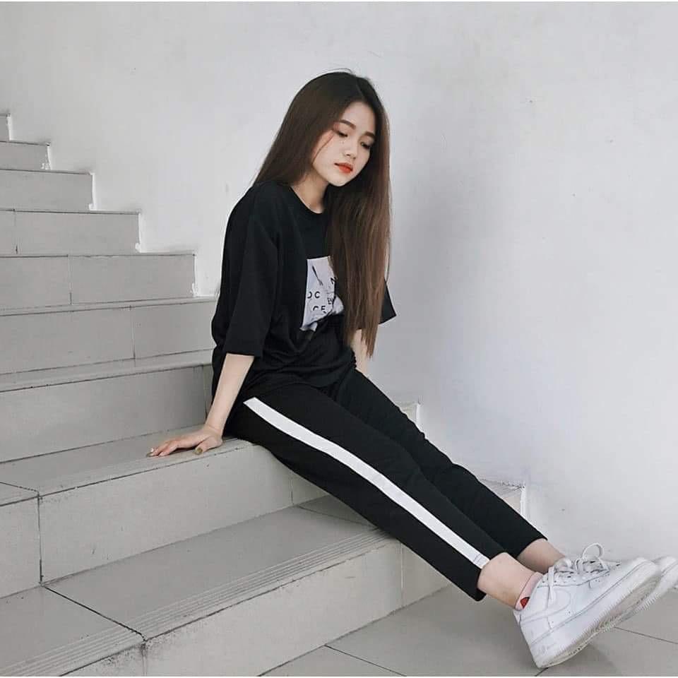 Quần jogger nỉ sọc trắng cực ngầu
