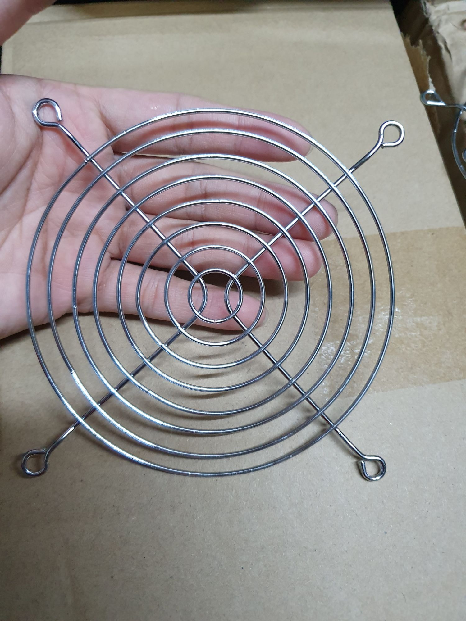 Lưới chắn bảo vệ quạt 12cm