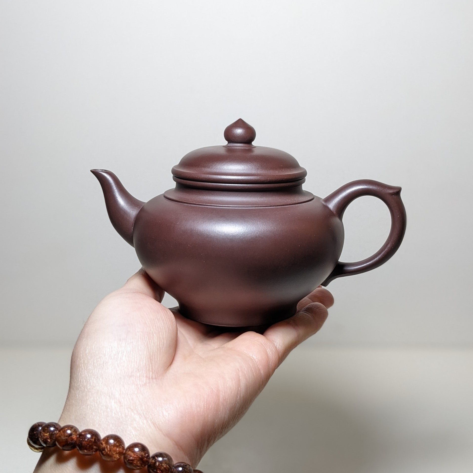 MS 169 Ấm tử sa Nghi Hưng tiếu anh 250ml (khoáng tử nê)