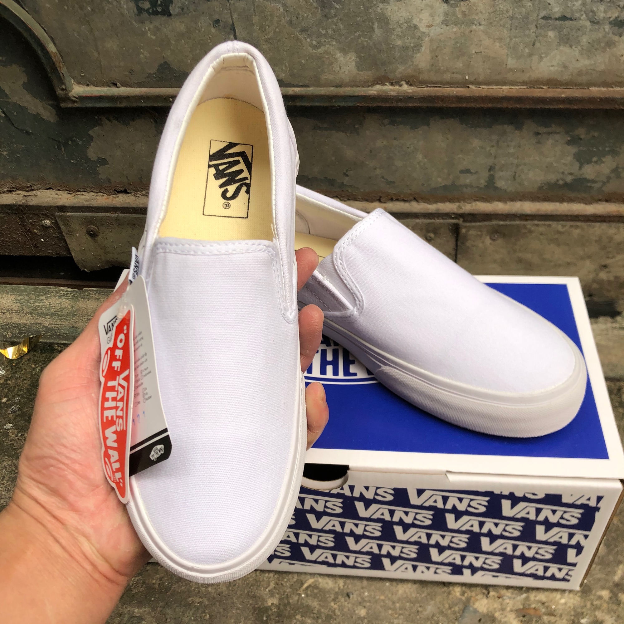 GIÀY VANS SLIP-ON TRẮNG (Full box, tag)