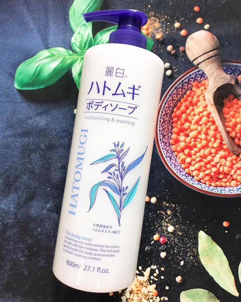Sữa tắm giữ ẩm ý dĩ hatomugi nhật bản 800ml