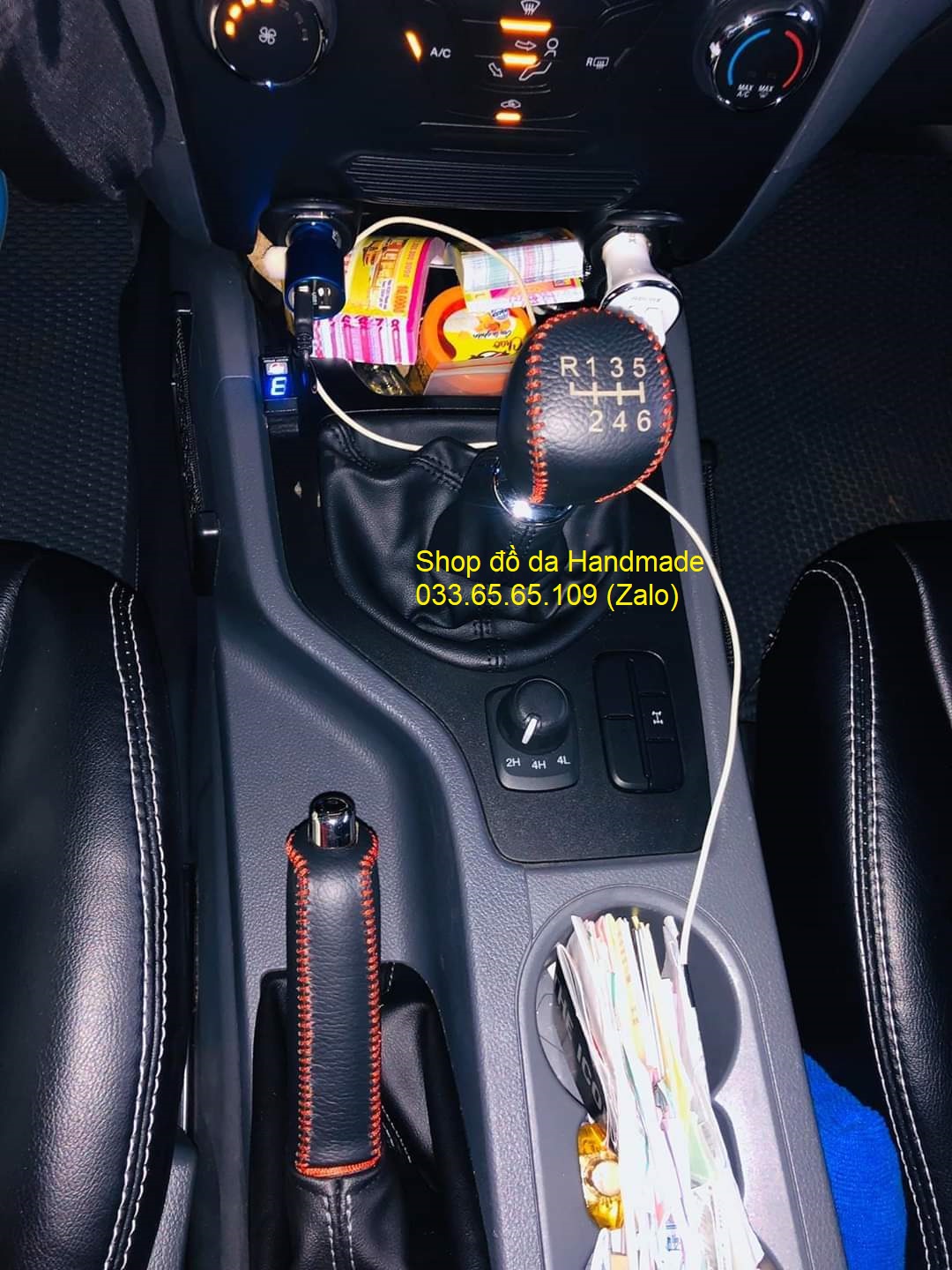 Bọc cần số + phanh tay xe Ford ranger (MT) da tự nhiên