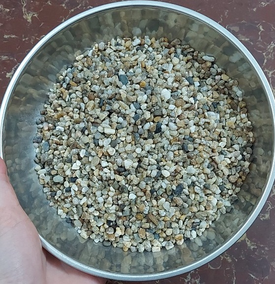 Sỏi dăm trang trí bể cá - gói 1kg