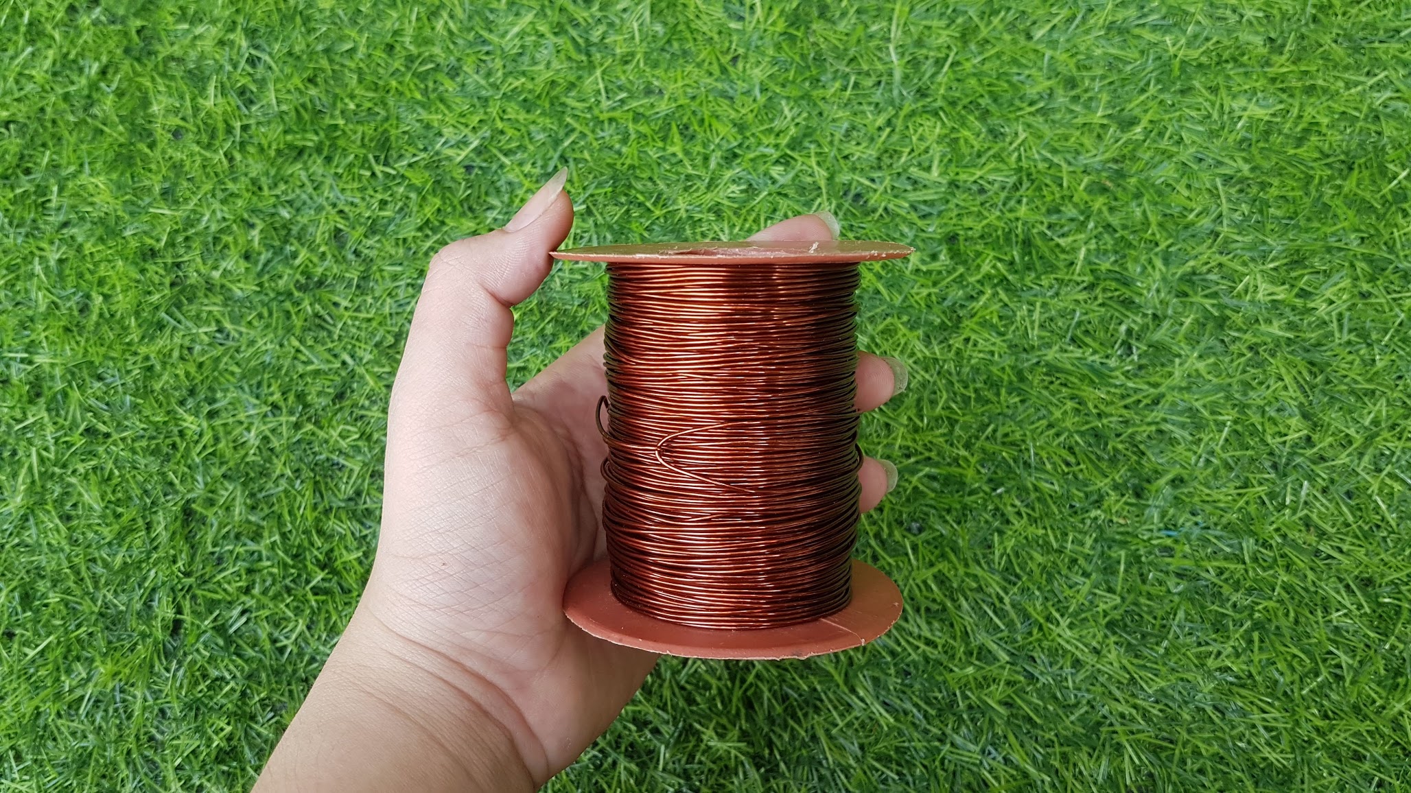 Dây nhôm mạ đồng 1mm uốn hoa quấn cây cảnh cuộn 200gr.
