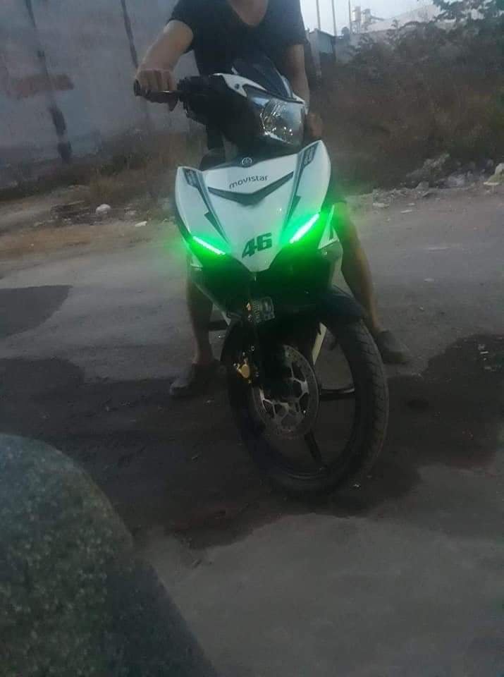 Đemi 1 màu cho ex 150