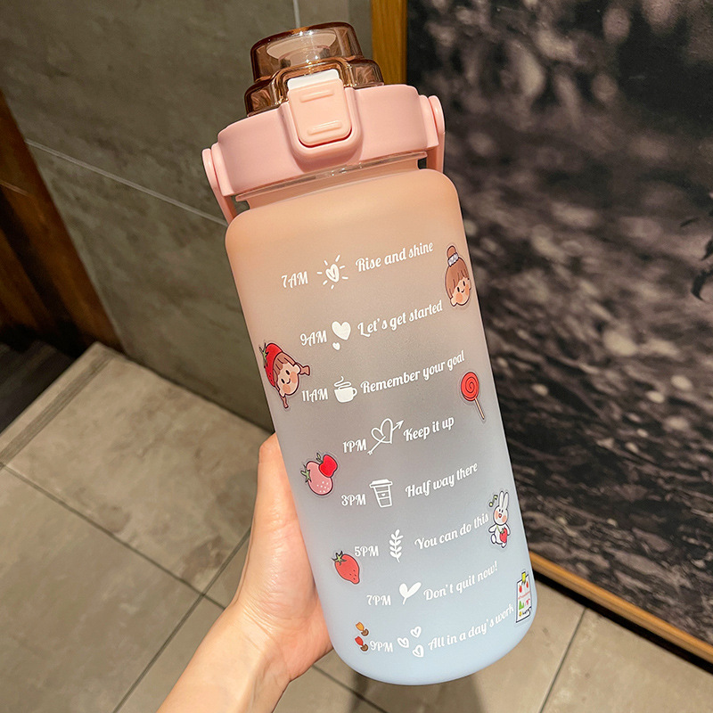 Bình nước 2 lít chia vạch nhựa cao cấp cũng cấp đủ lượng nước cơ thể cần, Bình đựng nước có vòi 2000ml có chia vạch cute - BUM STORE