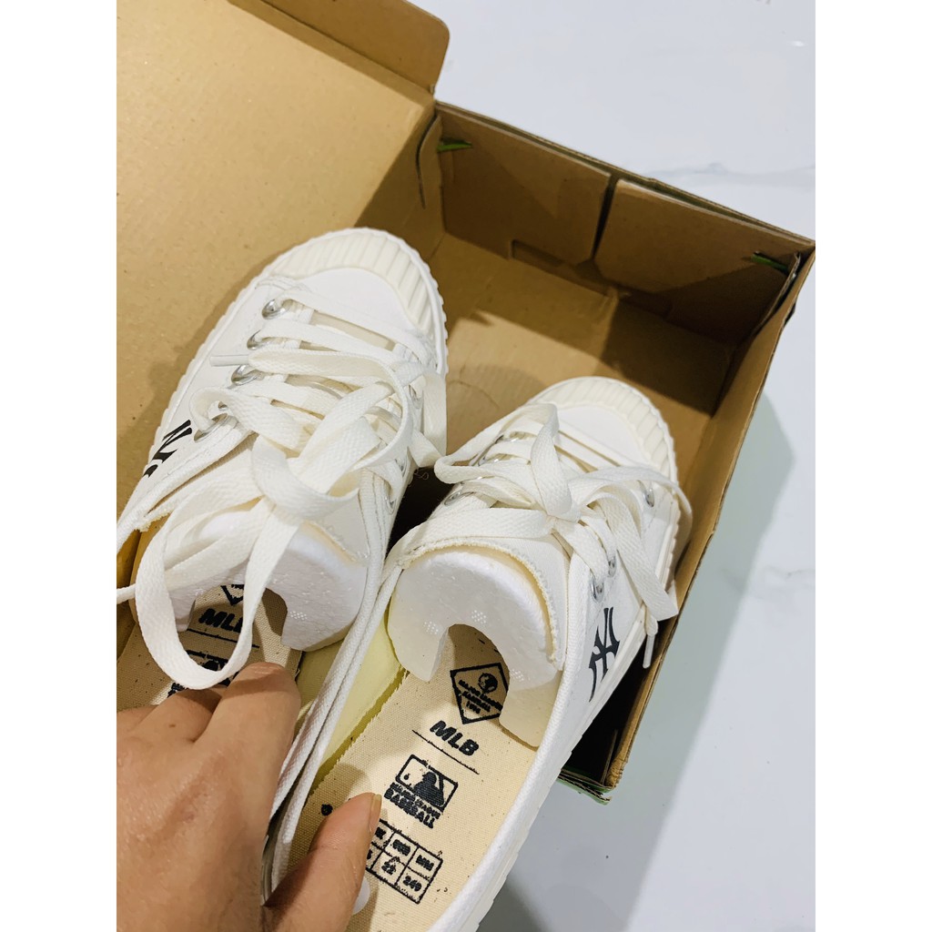 🍁💦🍁💦[ SIZE RỘNG ] Giày Thể Thao Sục Ny Đạp Gót MÀU TRẮNG - [ Hot Hit + Bản Đẹp ] 🍁💦🍁💦