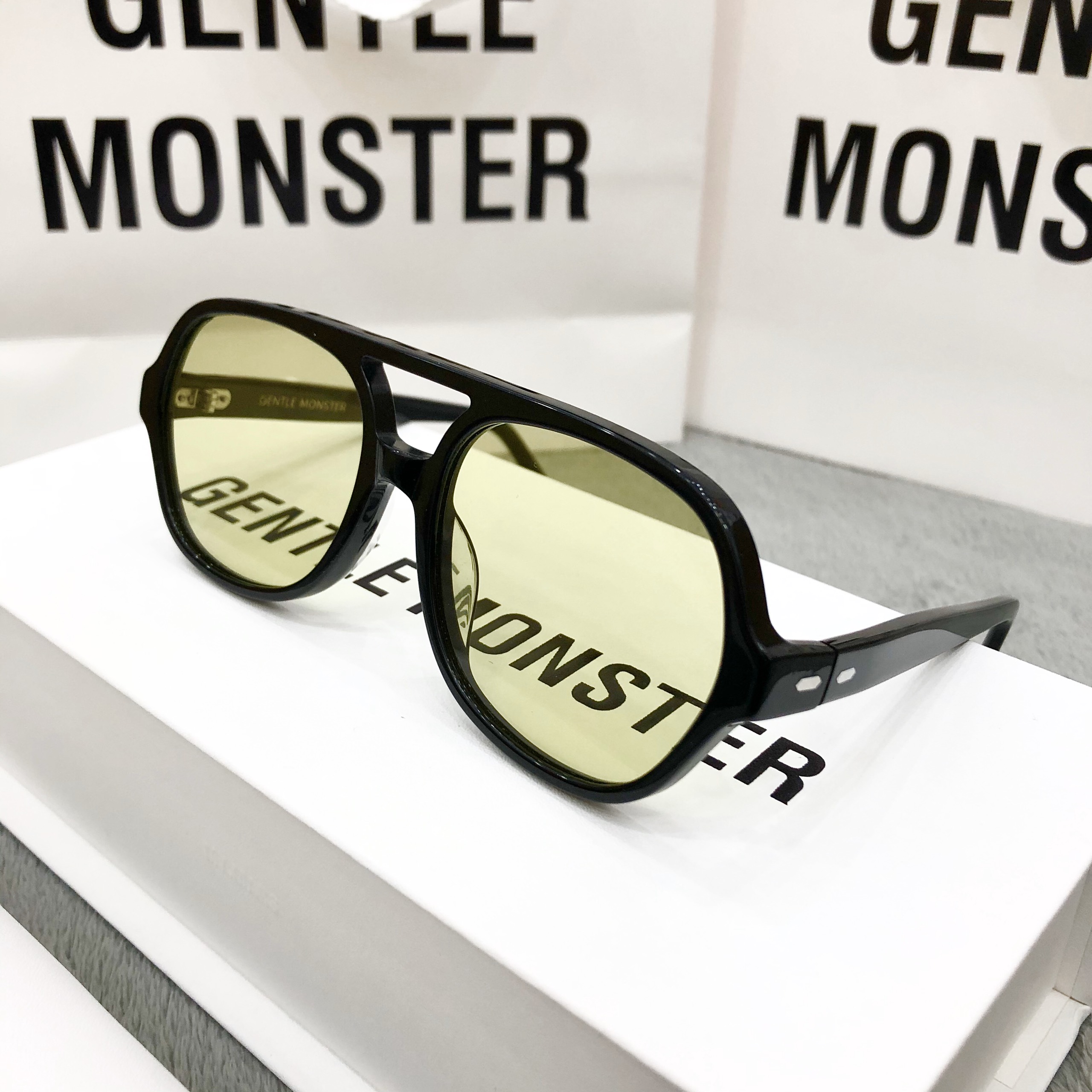 [HCM]Kính Mát Thời Trang Gentle Monster Flackbee Fullboxtag