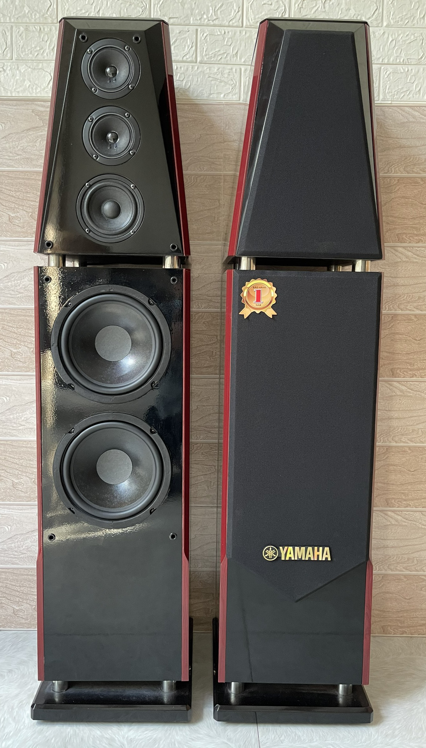 Loa đứng karaoke gia đình Ymaha ( 1 cặp)