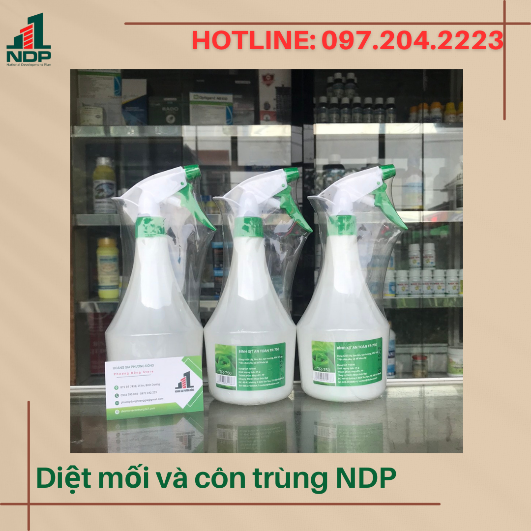 Bình xịt tưới cây an toàn 750ml (DUDACO TR-750)