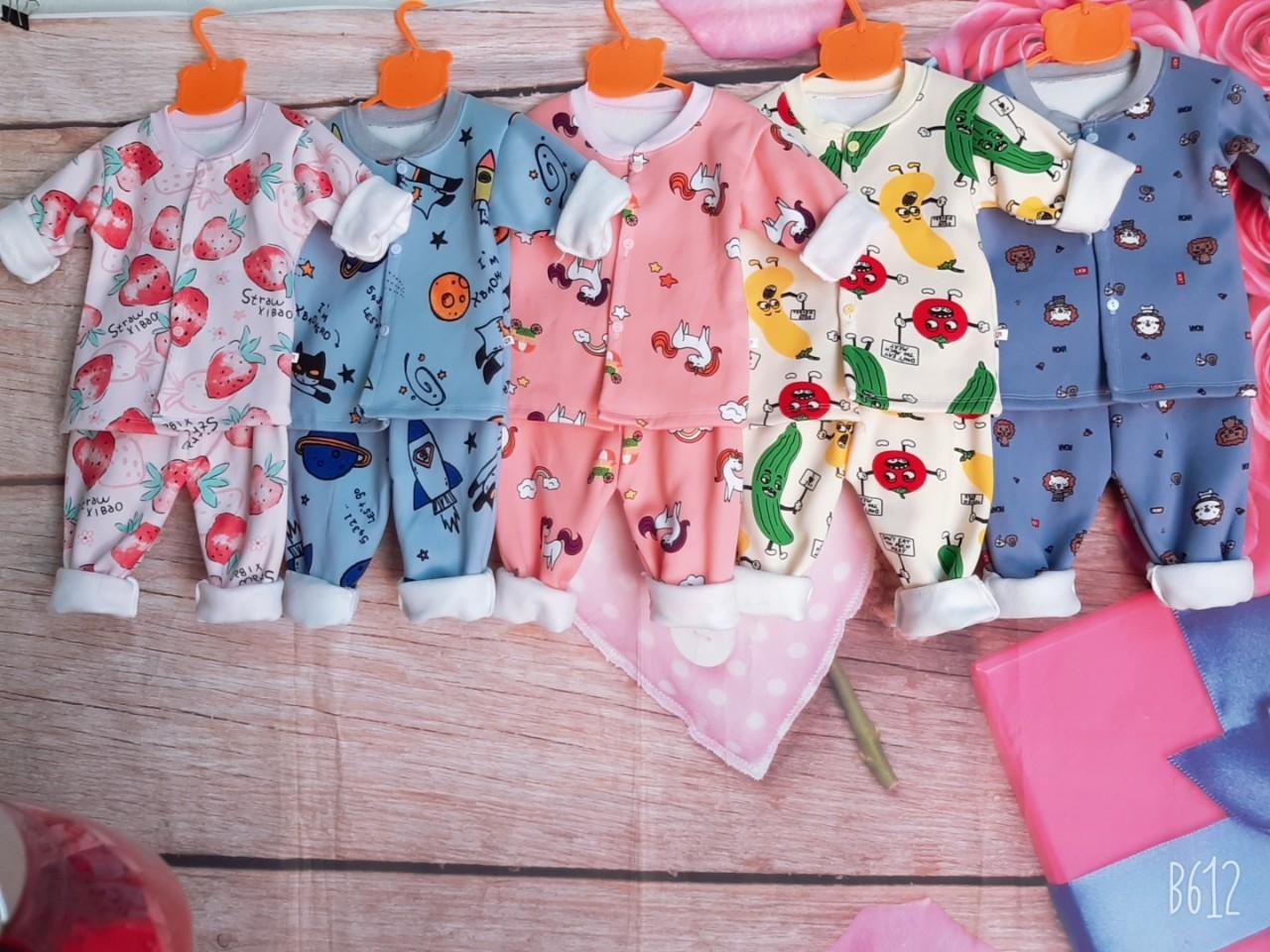 Sét 5 bộ nỉ lông cai cúc giữa cho bé (bé trai và bé gái )  (KÈM QUÀ TẶNG)