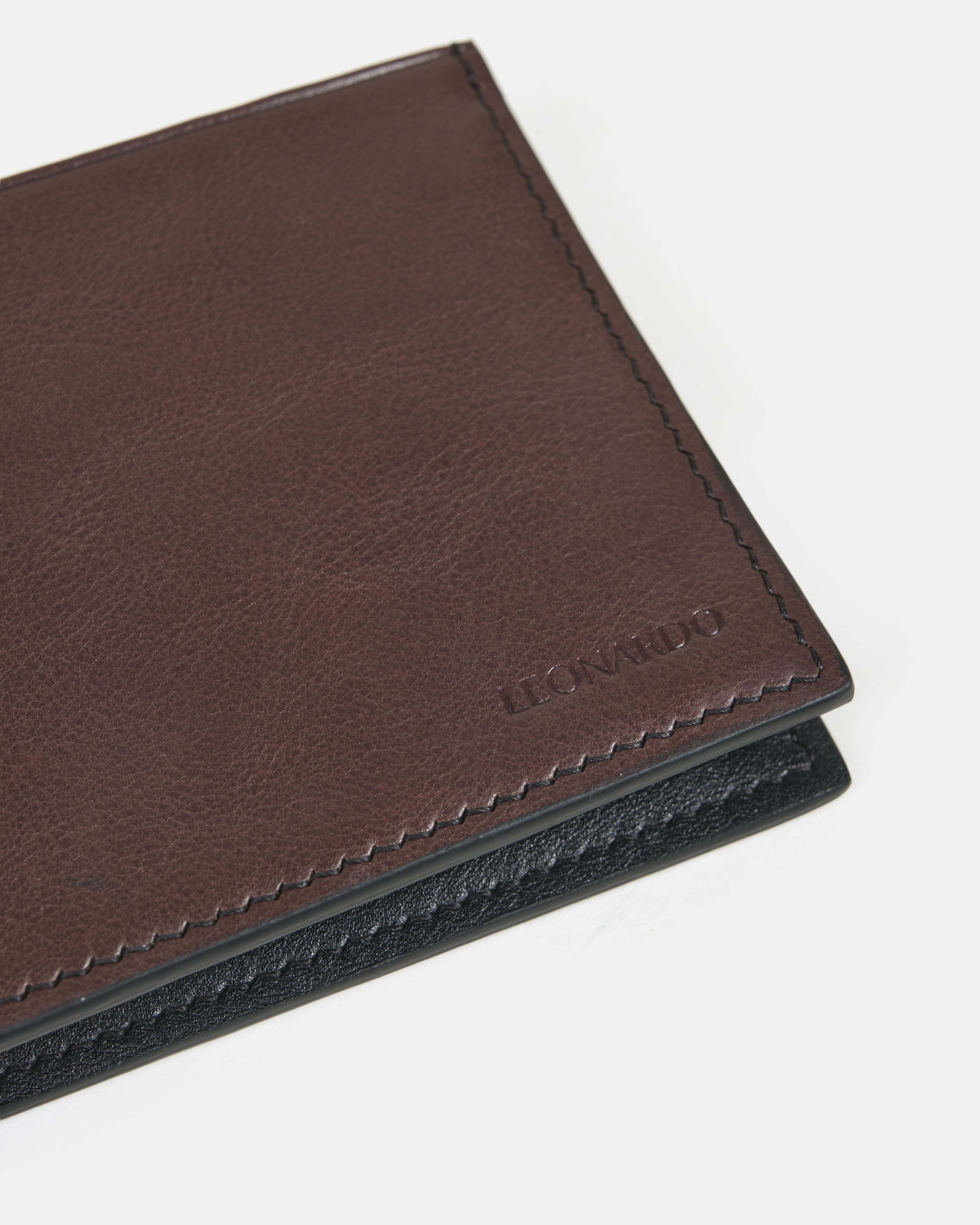 Ví Da Nam Gập Đôi (2 Dáng) Leonardo Hugo Wallet, da Vachetta bền bỉ