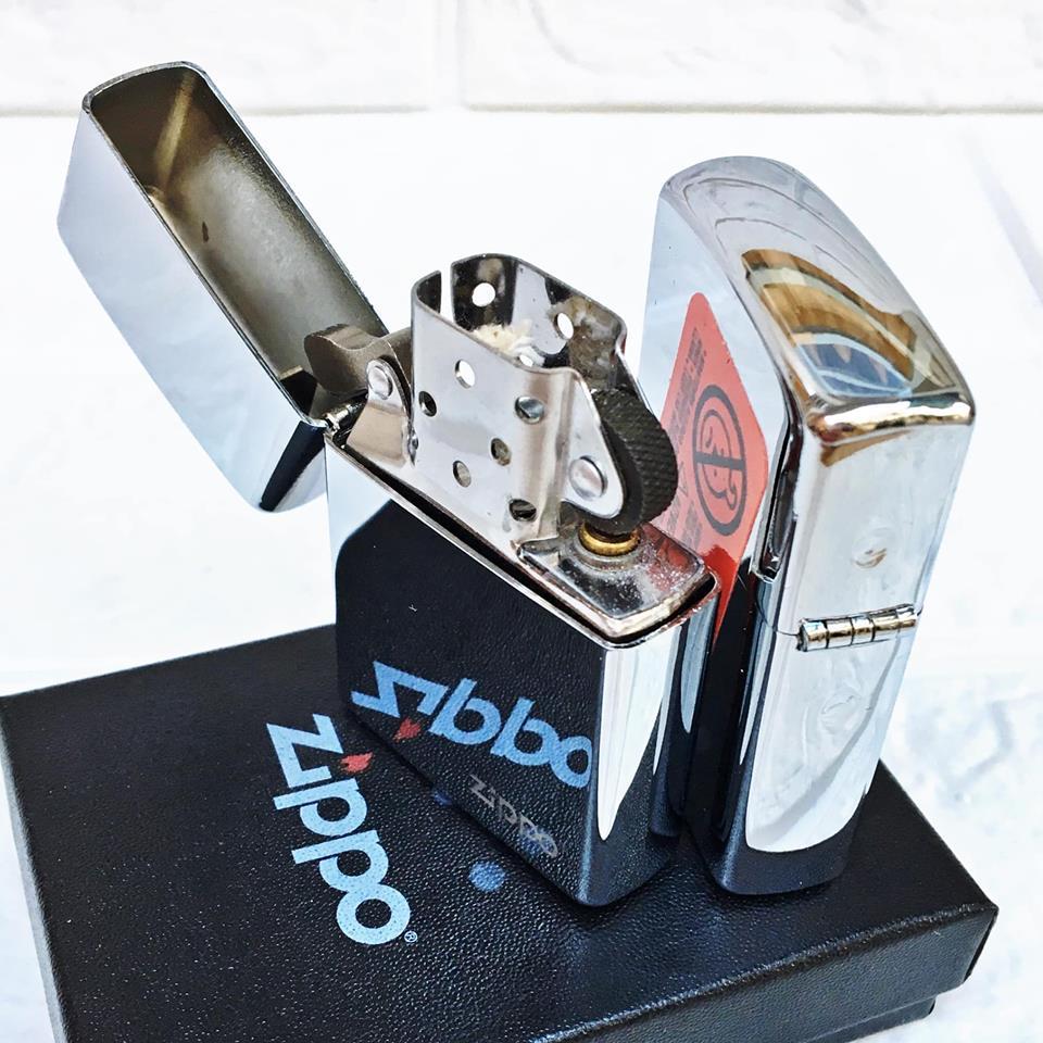 [HCM][Loại Xịn] Bật Lửa ZIPPO Mỹ (USA) Fullbox  - Trơn Bóng #Màu Bạc(Có Tem Đỏ). [KHÔNG XĂNG]