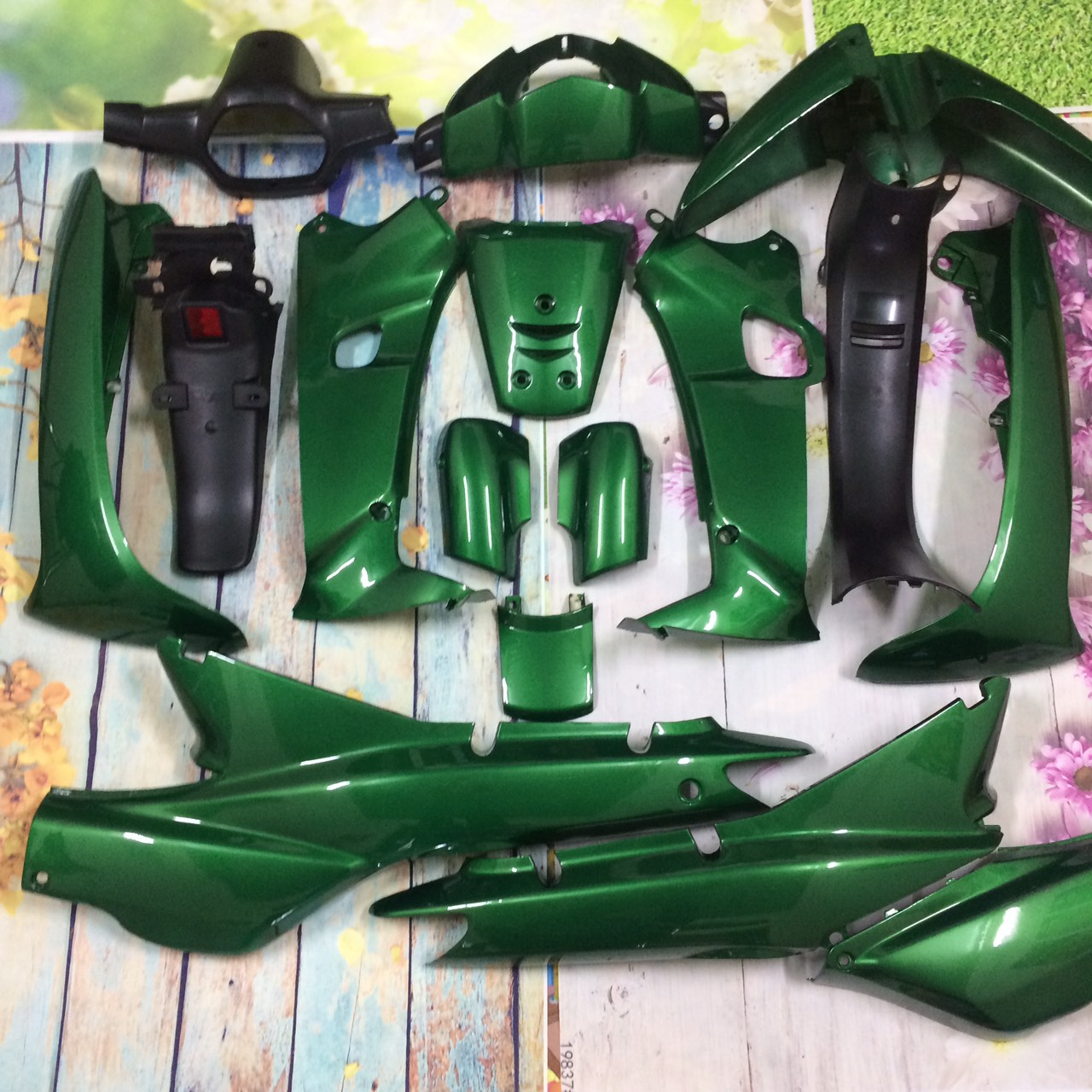 ( Tặng Tem + ốc  ) Bộ Dàn áo xe  WAVE ZX  , wave  nhỏ 110 - Wave Alpha  màu Xanh Ken - nhựa trắng nguyên sinh ABS LOẠI 1