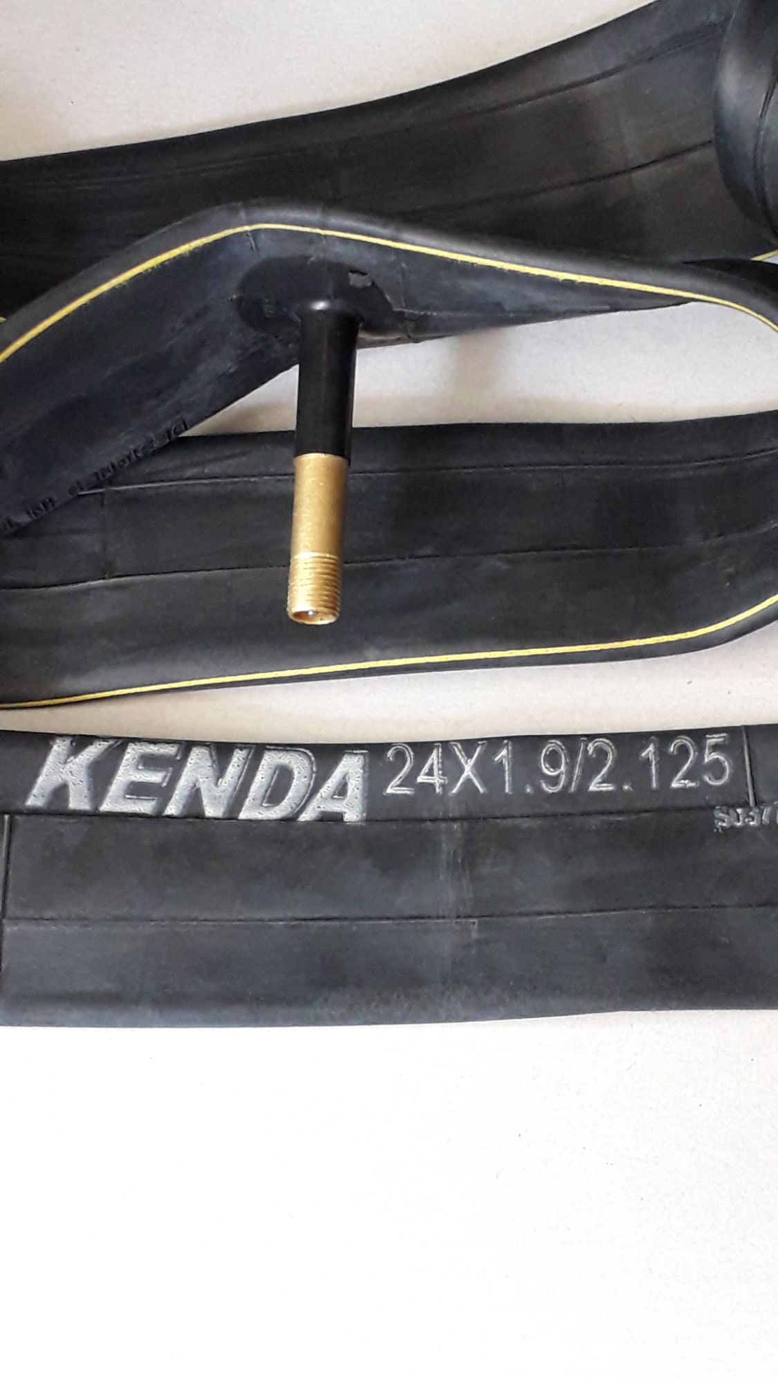 ruột xe điện kenda.24x1.9/2x5cm. 2cái