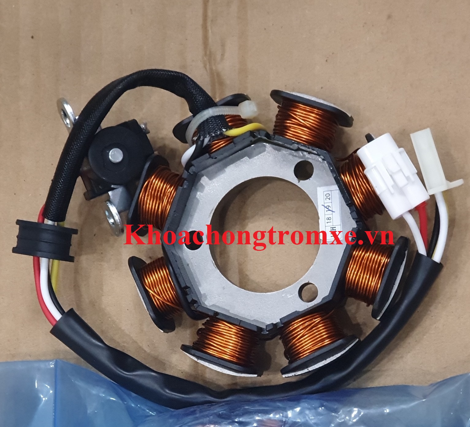 Cuộn Lửa Taurus Đời Đầu