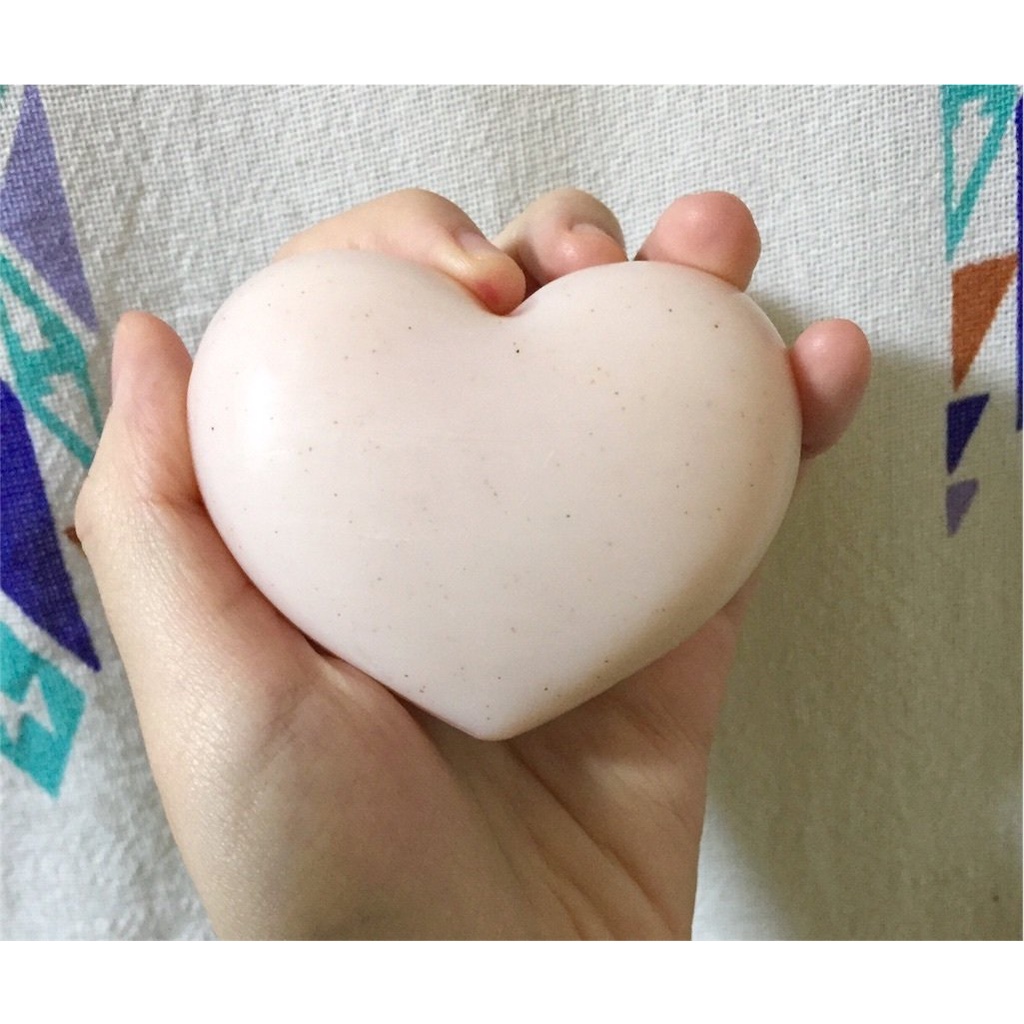 Xà phòng giảm thâm mông Pelican Hip Care Soap