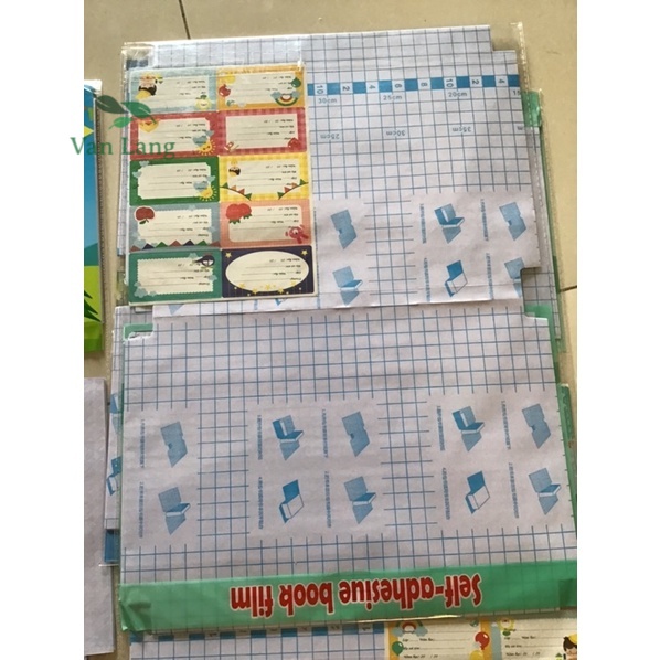 Bọc sách vở decal các cấp, bìa decan bọc sách