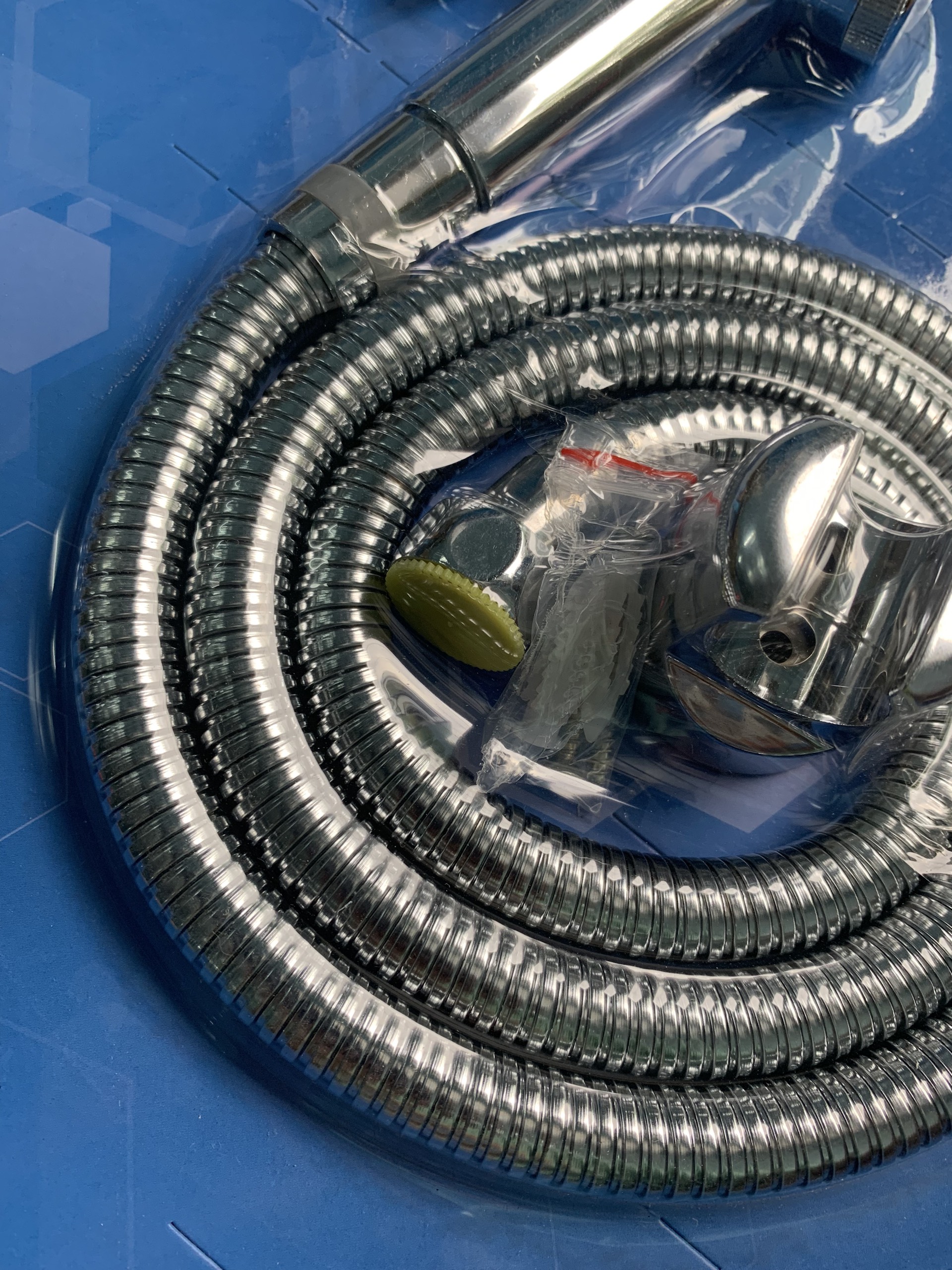 Vòi Xịt Vệ Sinh Inox Mạ Crom Cò Cao Luva