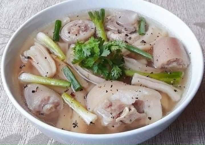Đuôi heo bịch 800g (giao hoả tốc tphcm)