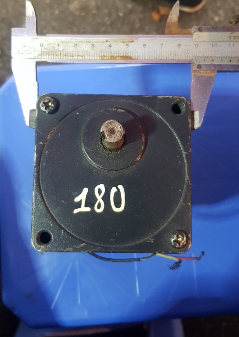 Motor Giảm tốc 25W dùng điện 220v 0969216537