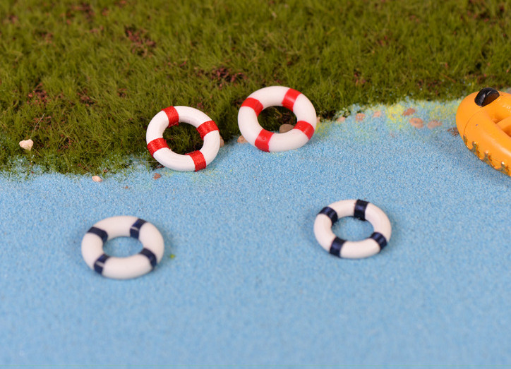 Phao Cứu Sinh Nhựa Làm Tiểu Cảnh