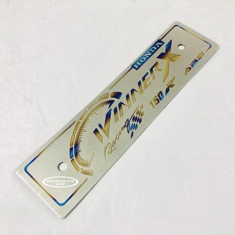 Bảng tên titan khò gắn winner x