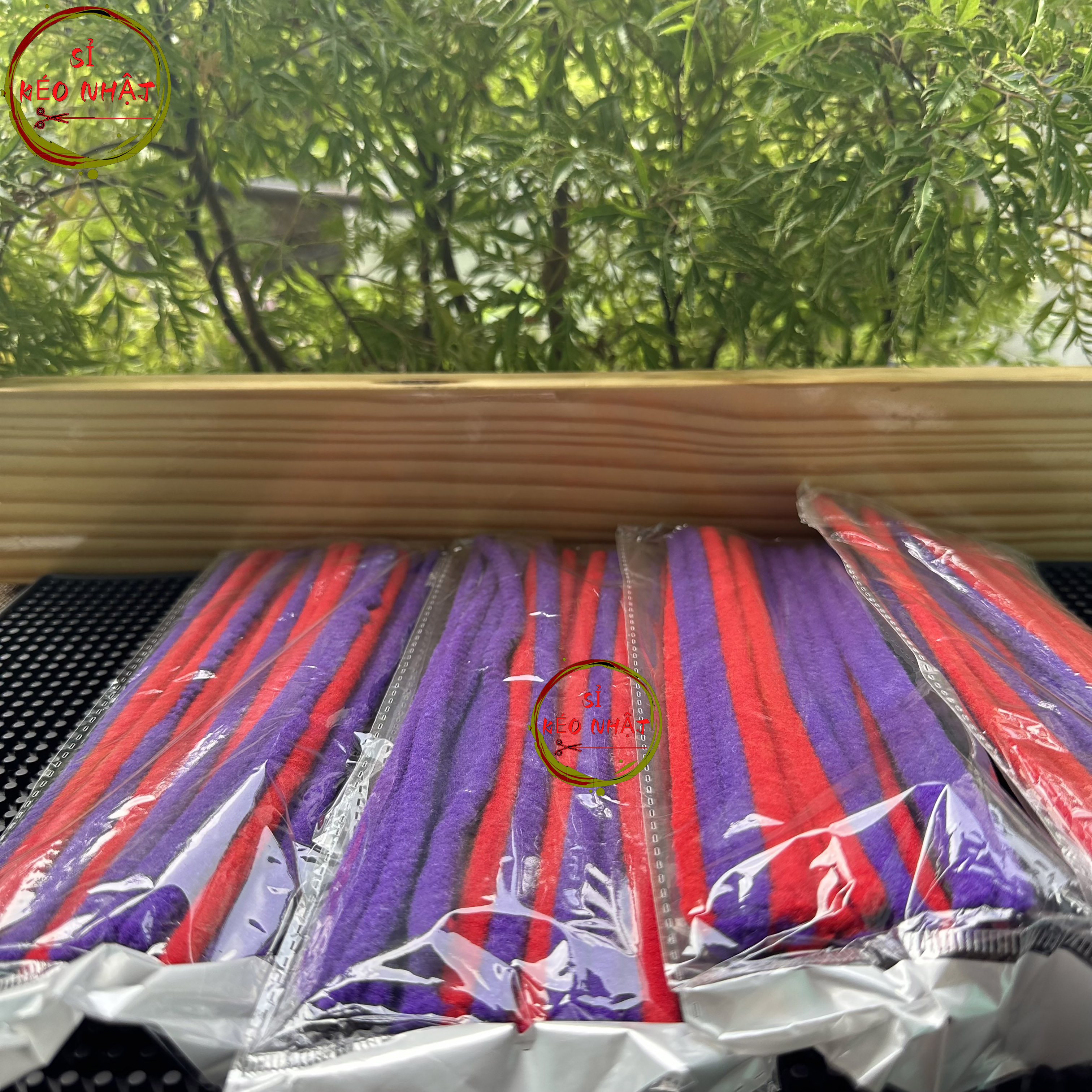 Kẽm nhung uốn tóc sợi to Uốn Sợi Kẽm Ruffled ( Rối Phồng )