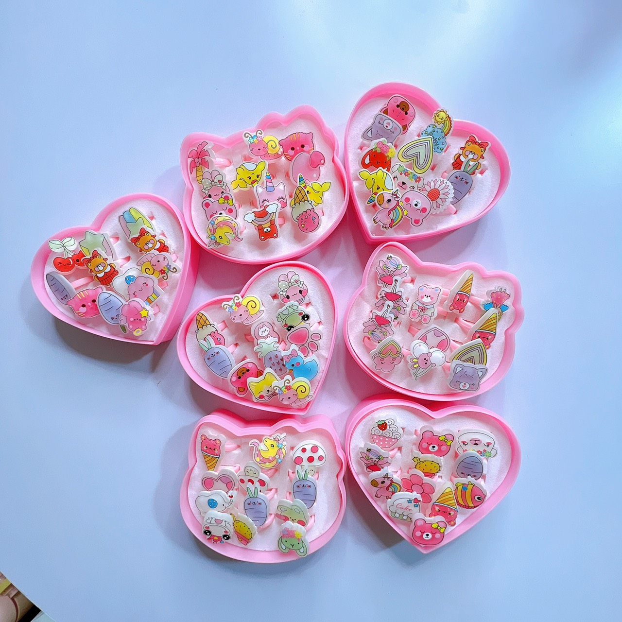 Hộp 12 nhẫn siêu xinh cho bé