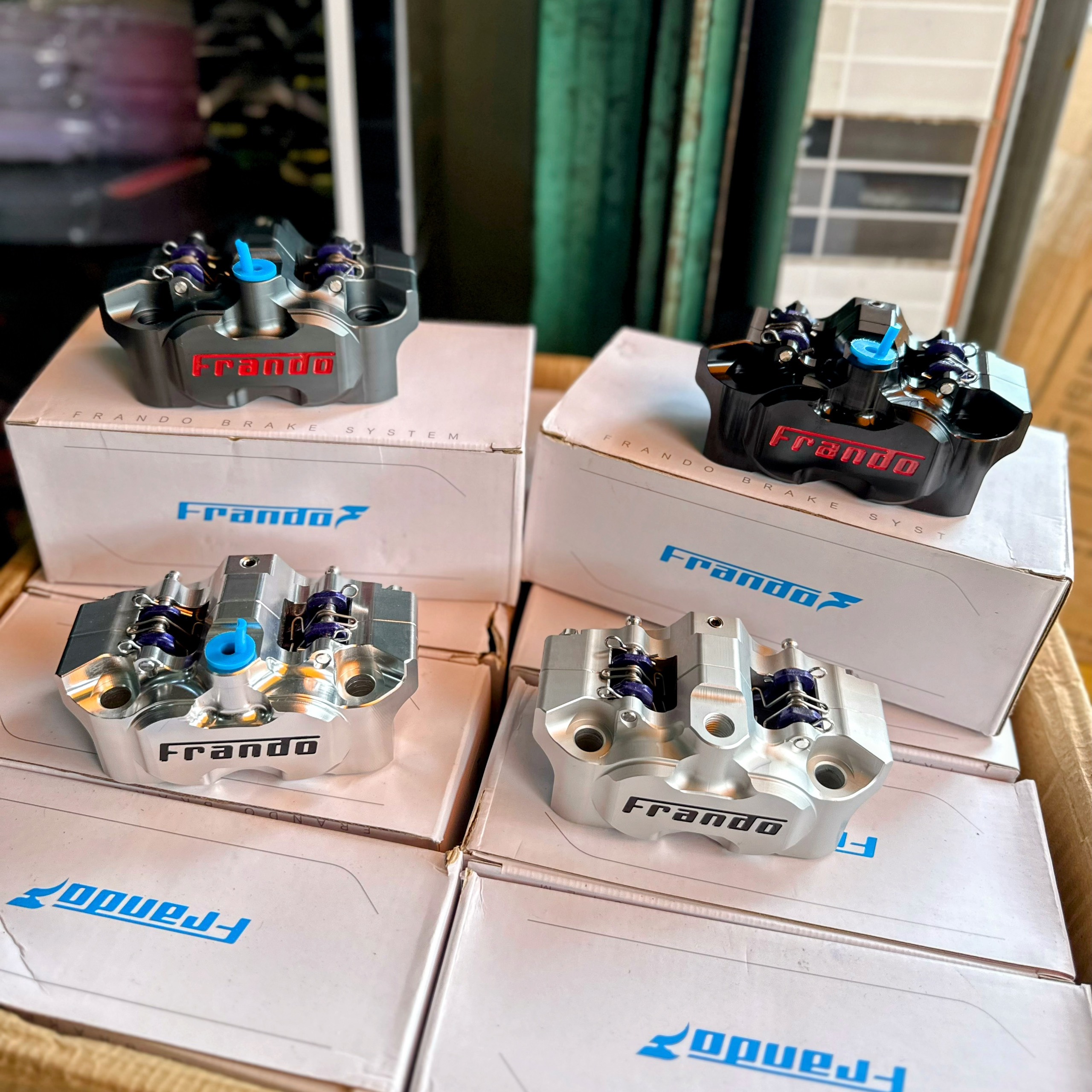Heo dầu Frando FCC 682 4 Pis