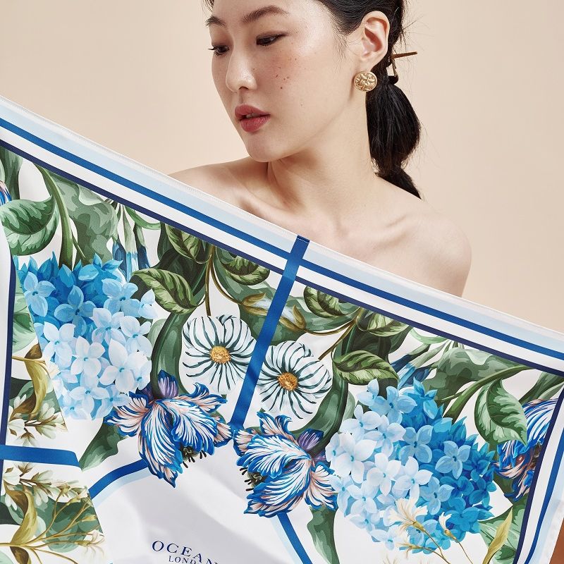 Oceana London - Khăn lụa vuông Rani Scarf