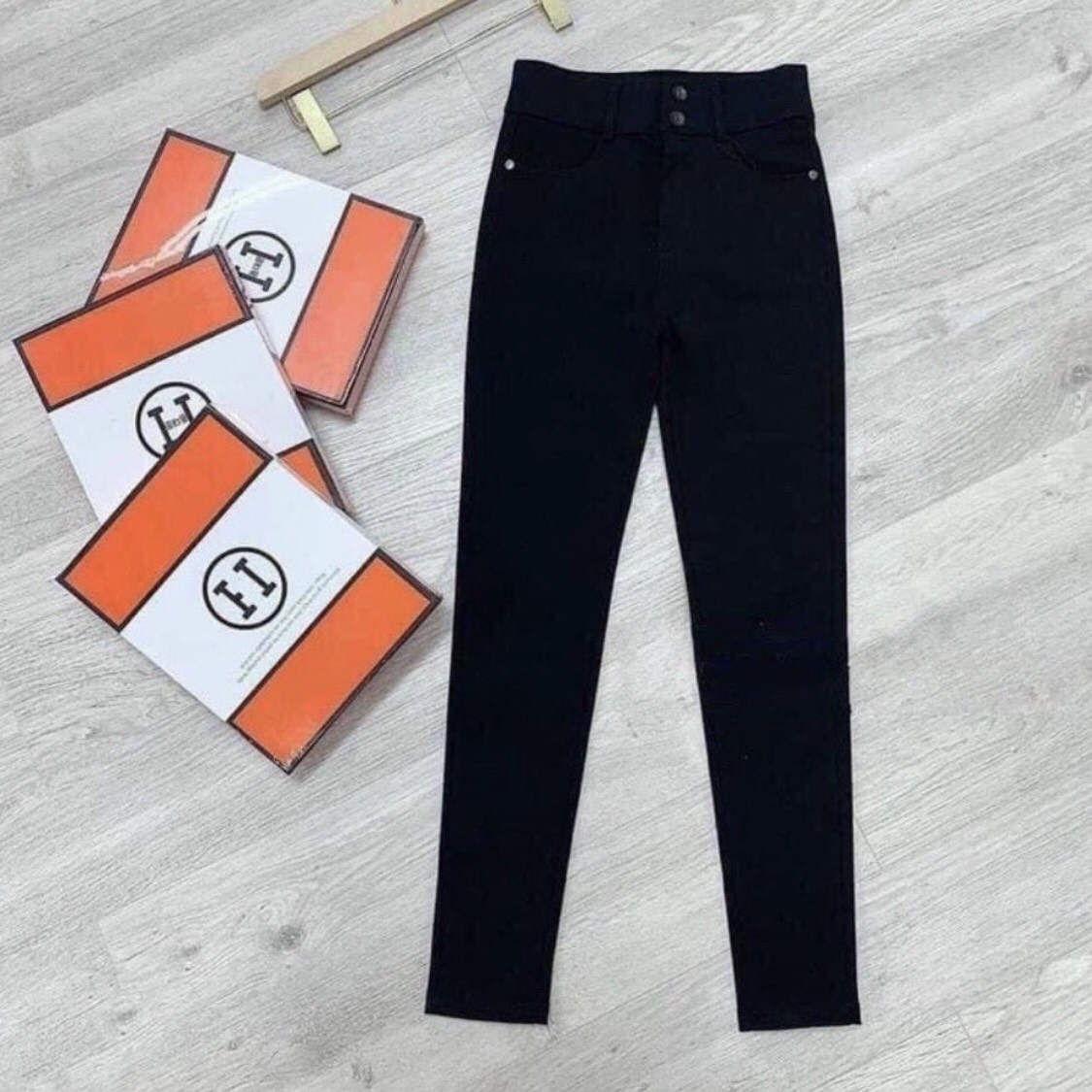 Quần Legging 2 Khuy Lưng Cao Chất Umi Dày Dặn Siêu Co Giãn