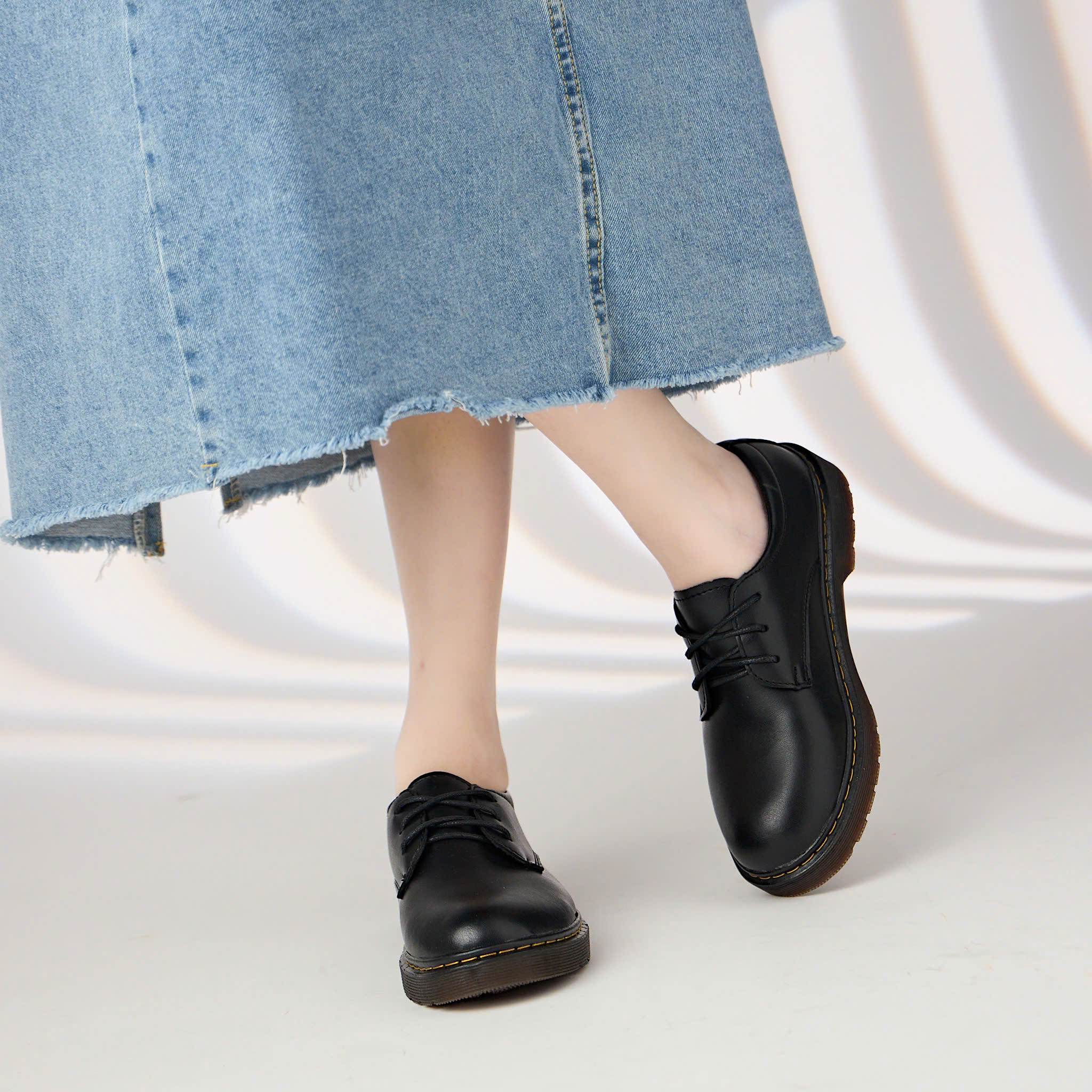 Giày Oxford MWC S121 (9637) - Giày Oxford Chất Liệu Da Kiểu Dáng Buộc Dây Basic