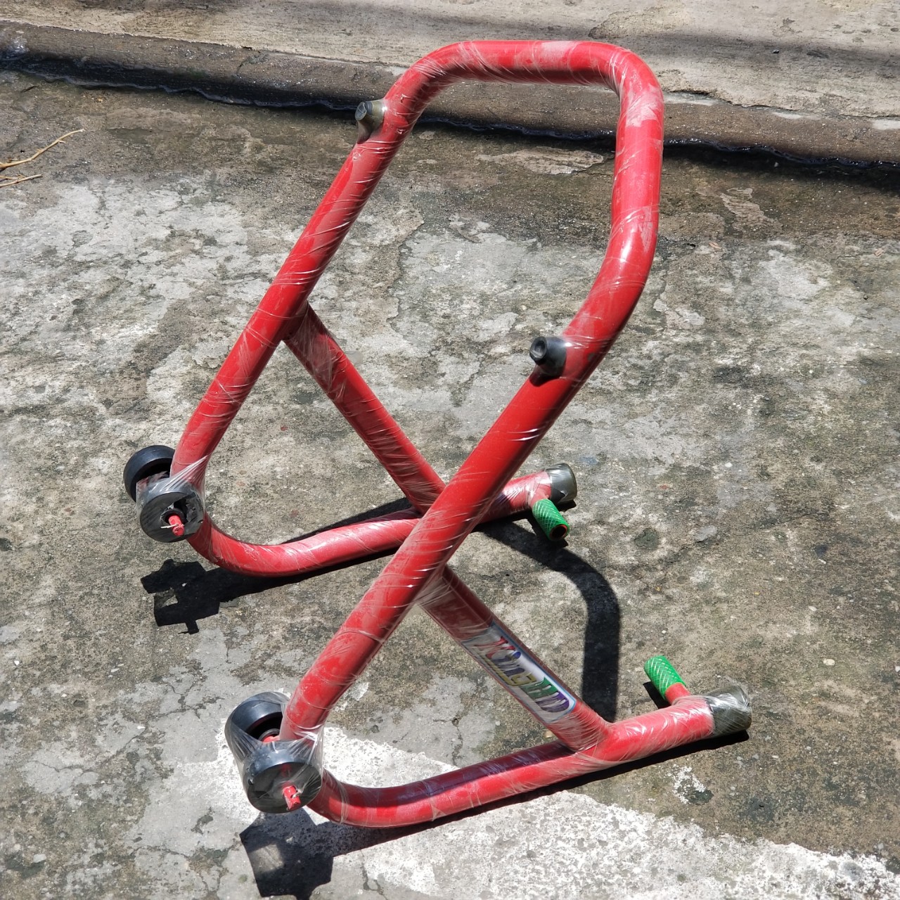 BEN NÂNG XE MÁY COMBIS NÂNG XE DƯỚI 175CC