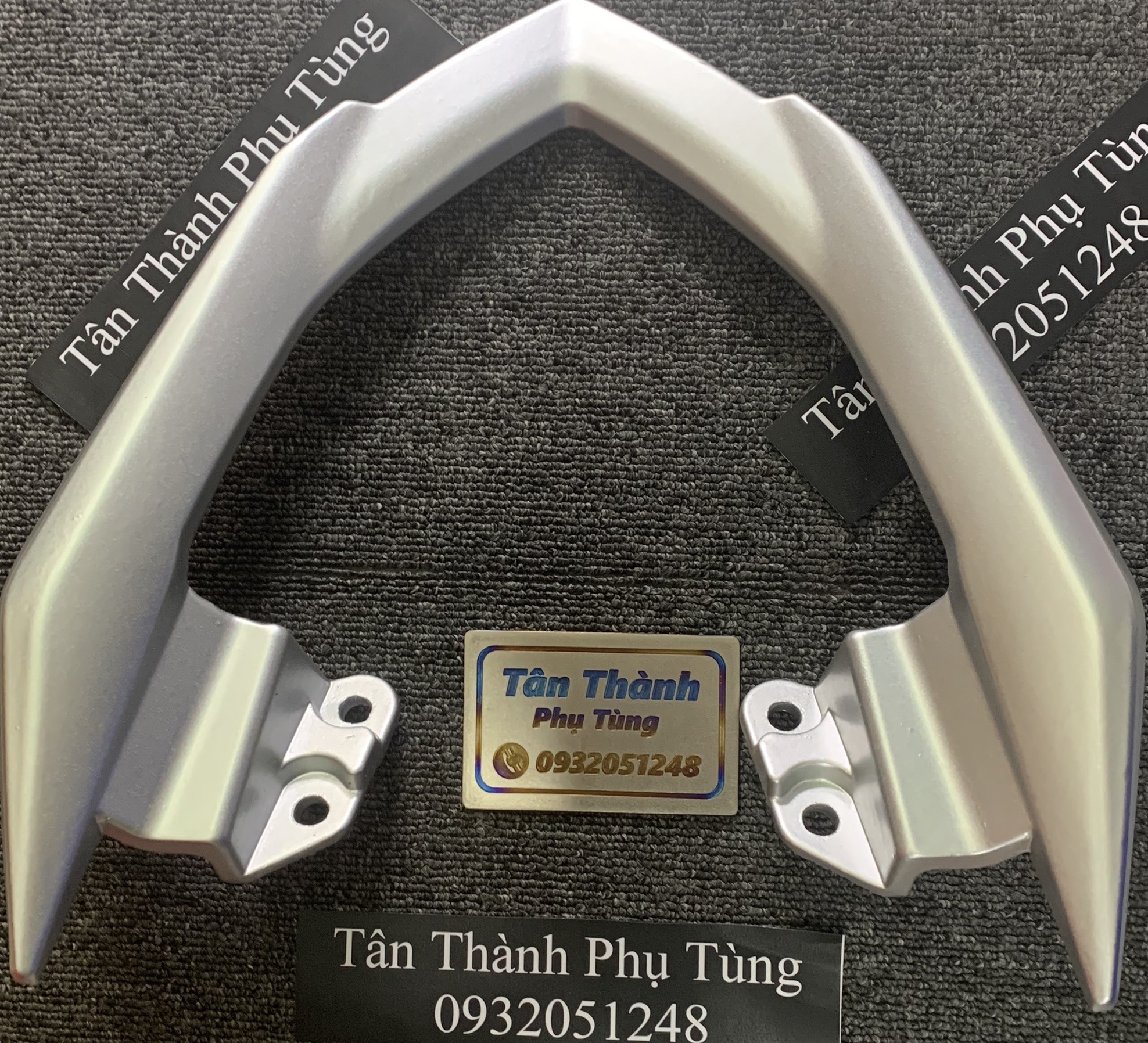 Cảng sau EXciter 135 đời 2011-2014 màu bạc