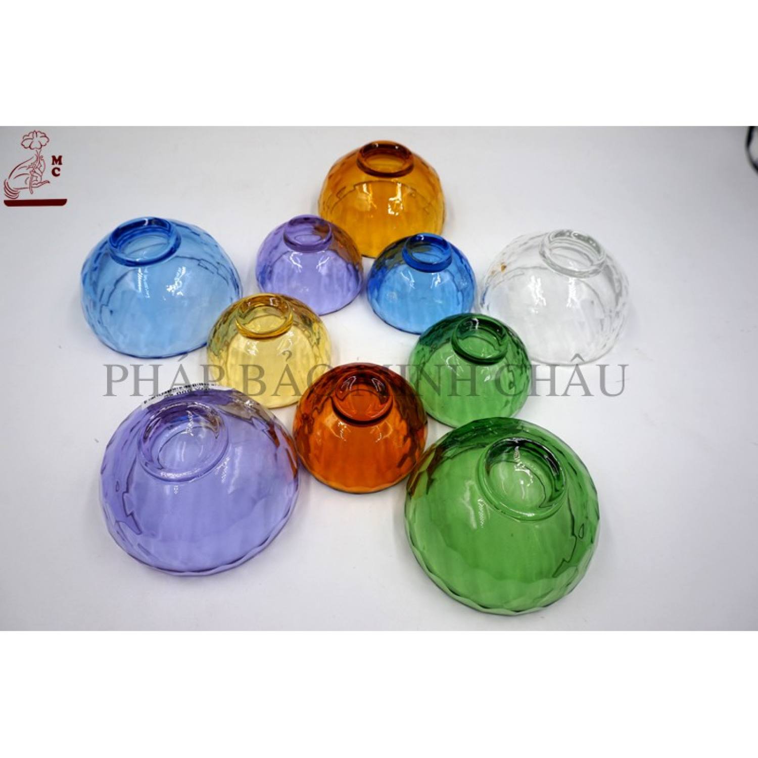 [PHÁP BẢO MINH CHÂU] Chén cúng thủy tinh 7 màu (Lẻ màu)