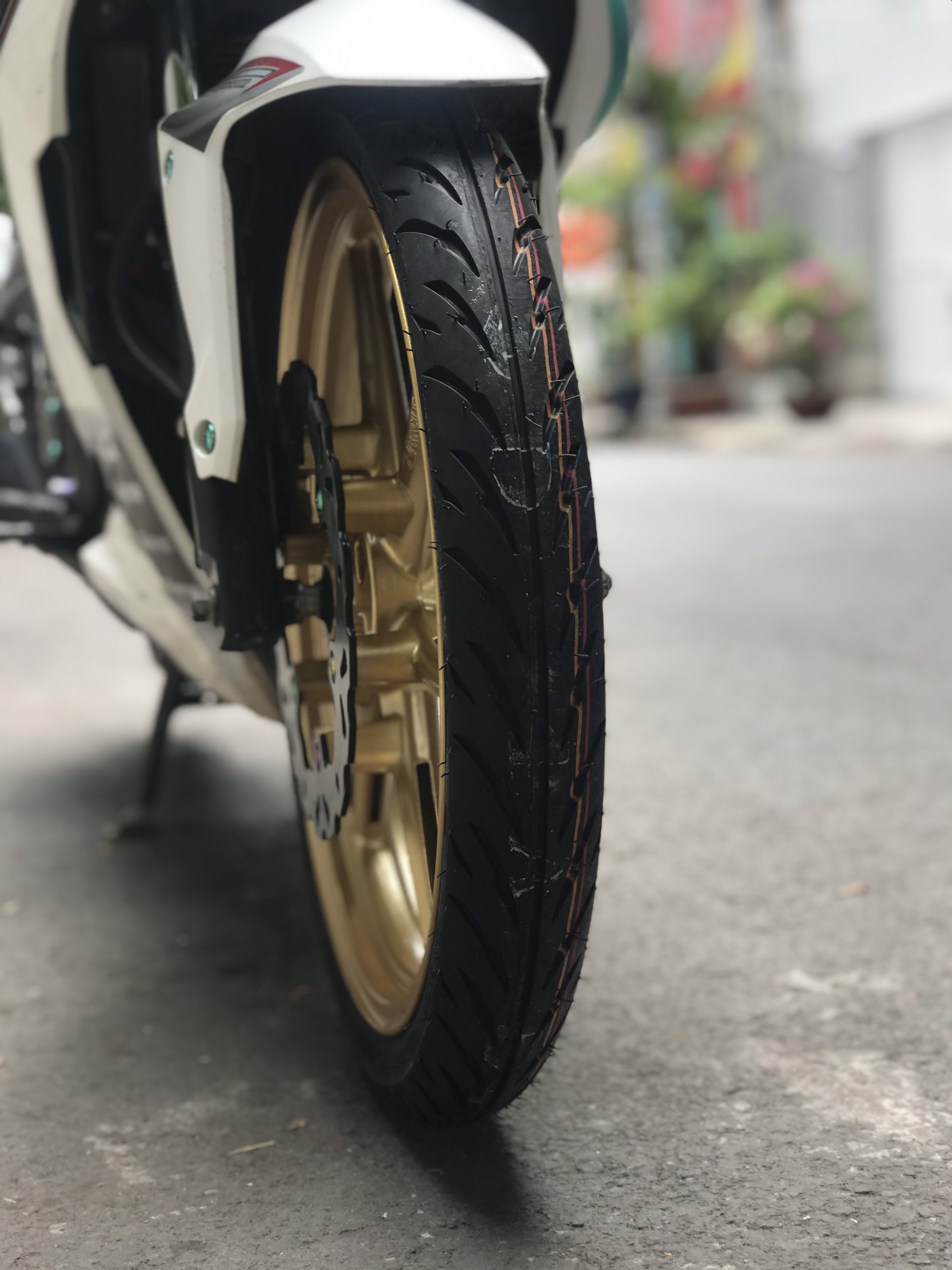 Vỏ QUICK Thái Đi Ruột Size 70/90-17
