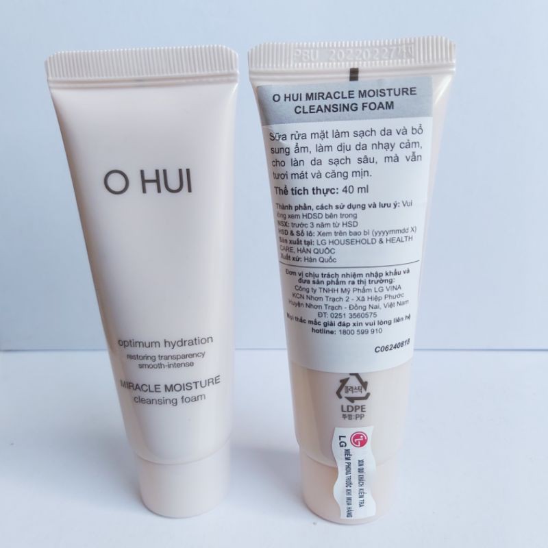 Sữa rửa mặt Ohui hồng Miracle Moisture Cleansing Foam 40ml