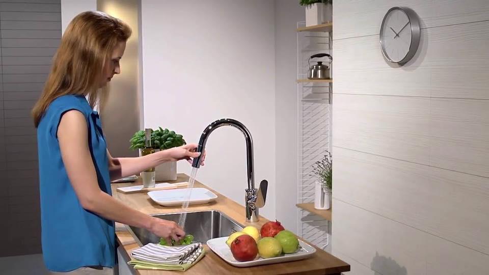 [Trả góp 0%] Vòi rửa bát Hangrohe Focus 240( có thể kéo dài)