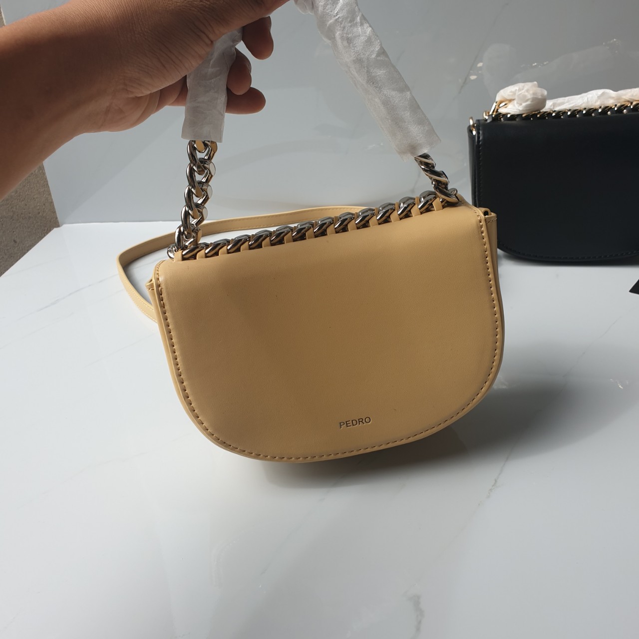 Túi đeo chéo nữ  Pw2-76610058 SIZE 19CM