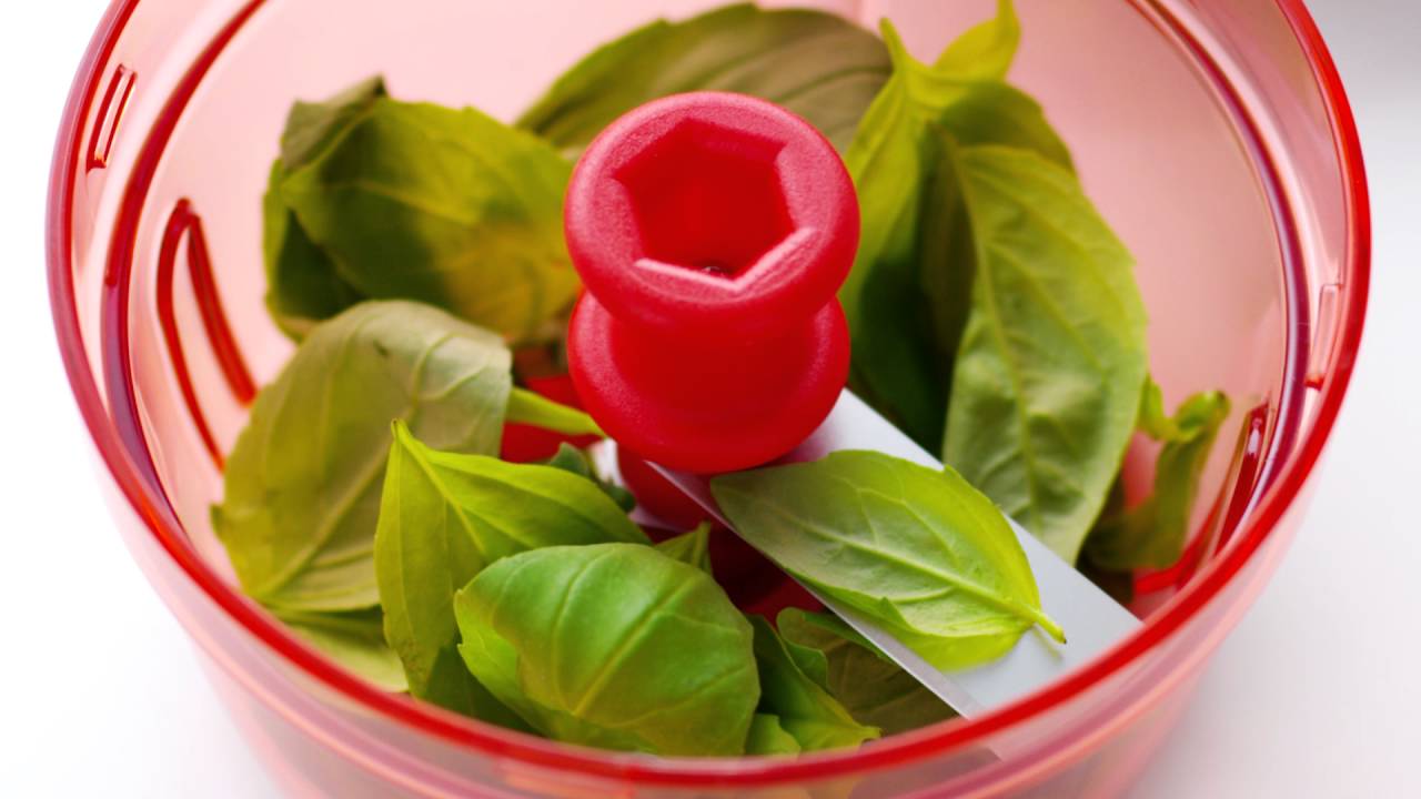 Dụng cụ xay thực phẩm Tupperware Turbo Chopper xay được cả thịt