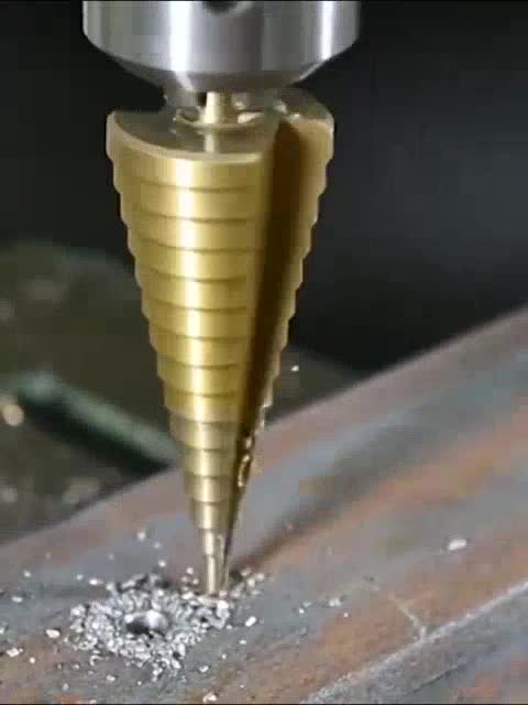 Bộ 3 mũi khoan tháp titanium 4 -20mm