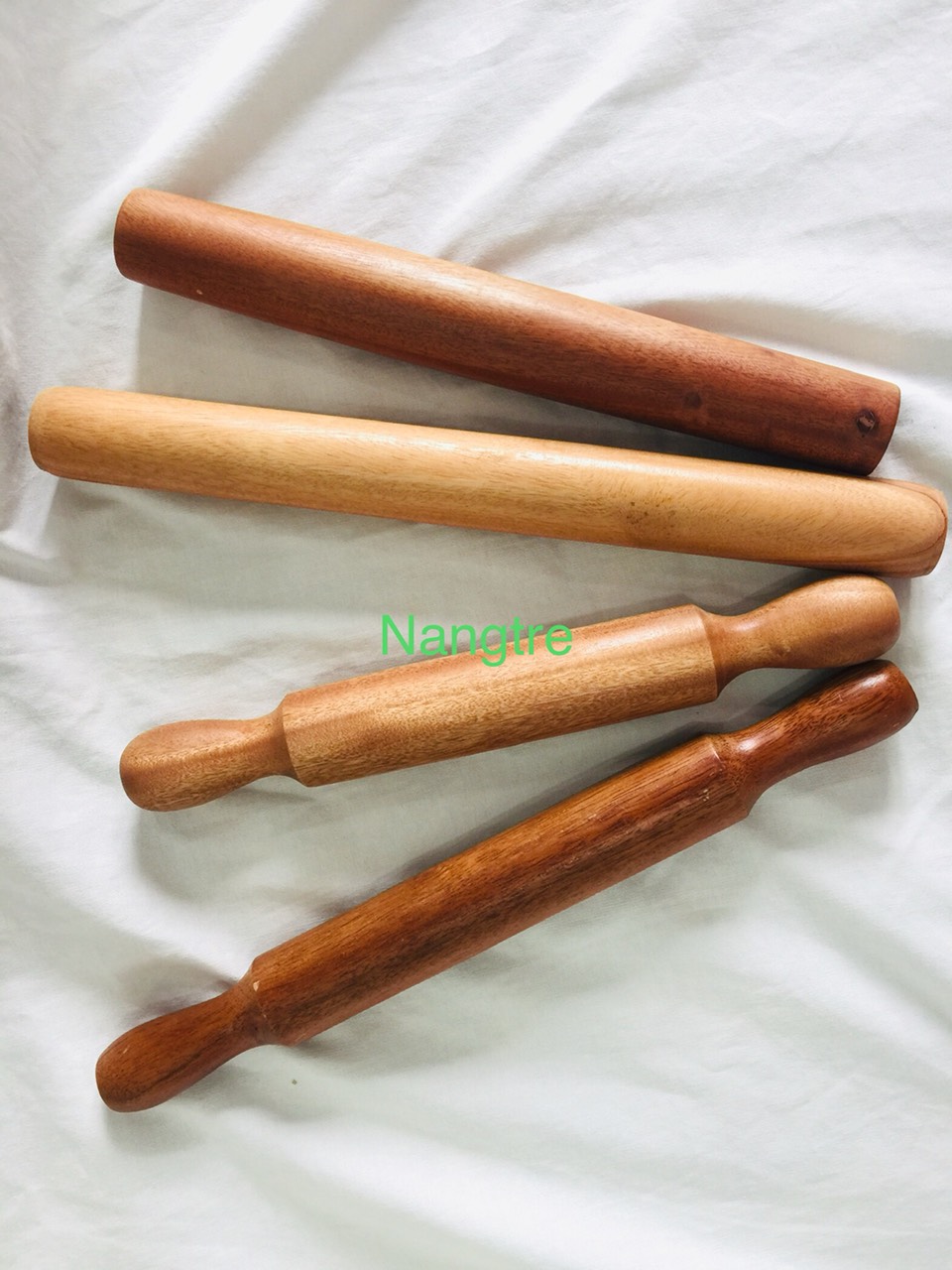 Cây lăn bột làm bánh bằng gỗ