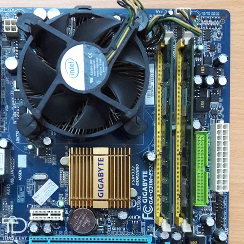 Combo Main  G31 + CPU 5700/7500 Socket 775 + Ram DDR2 4GB