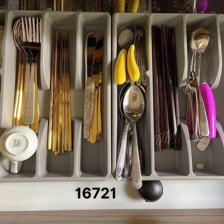 Khay chia thìa dĩa Ikea SMECKER sắp xếp gọn gàng [Chính hãng] [Ảnh thật] [Có sẵn] [Rẻ vô địch]