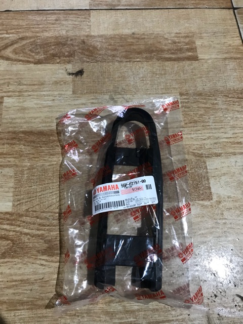 Cao su gắp EX135 2011-2014 zin chính hãng